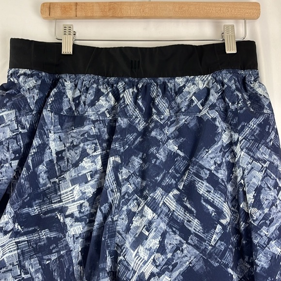 Lululemon Men's Core Short - Picture 4 of 8